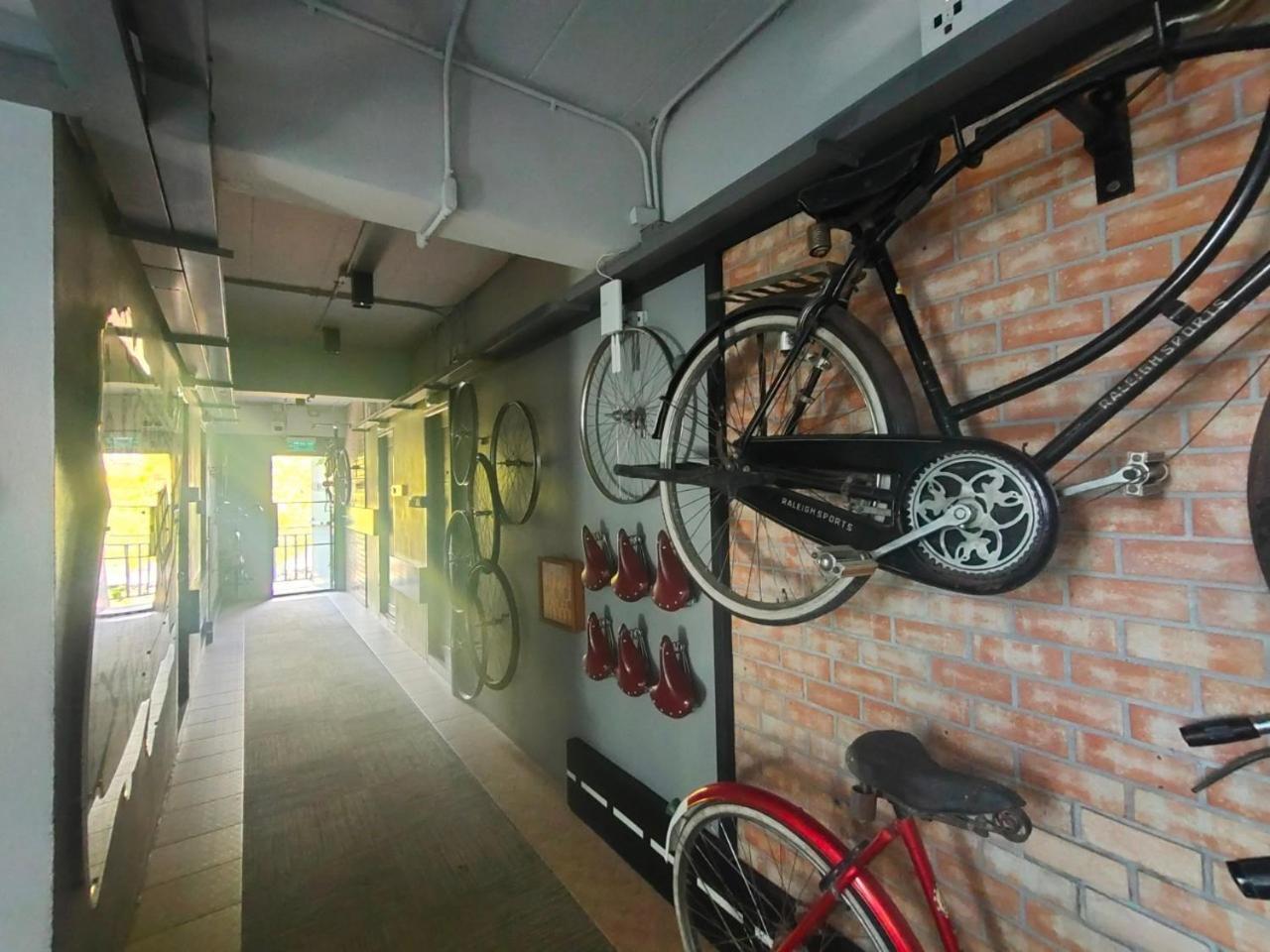 Qoo Hotel Buriram Exteriör bild